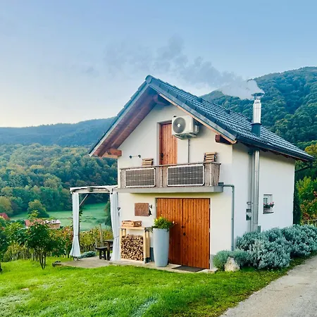 Semesterbostad Minicottage Casa De Lipa Kostanjevica na Krki